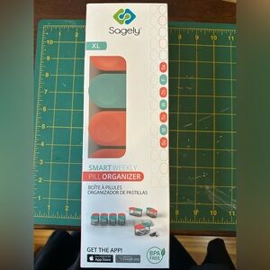 Smart Weekly Pill Organizer XL